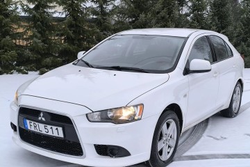 Opłacony serwisowany bezwypadkowy DO poprawek lakierniczych