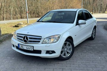 MERCEDES-BENZ Klasa C z 2010 roku